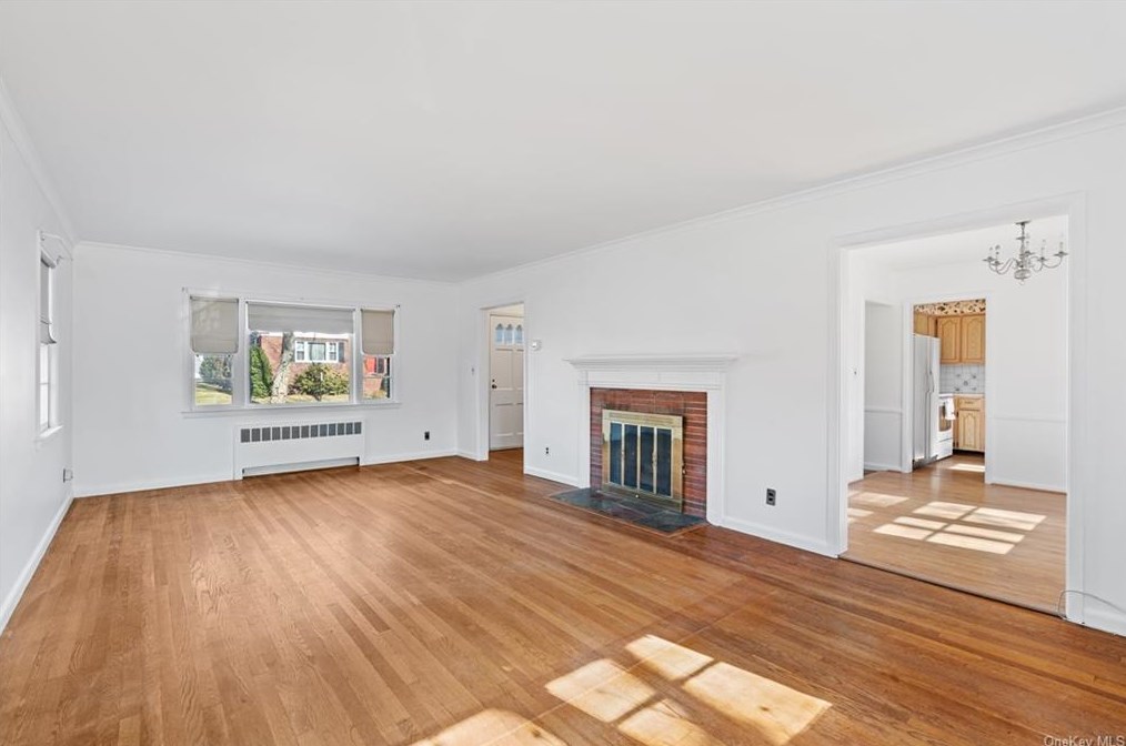 2 Harding Pkwy, Mount Vernon, NY 10552