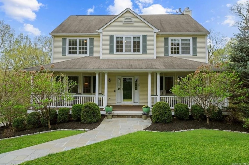 129 Scenic Dr W, Croton on Hudson, NY 10520