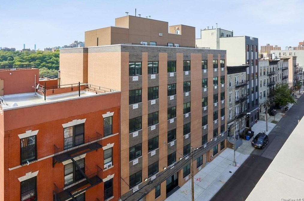 979 Summit Ave #4c, Bronx, NY 10452