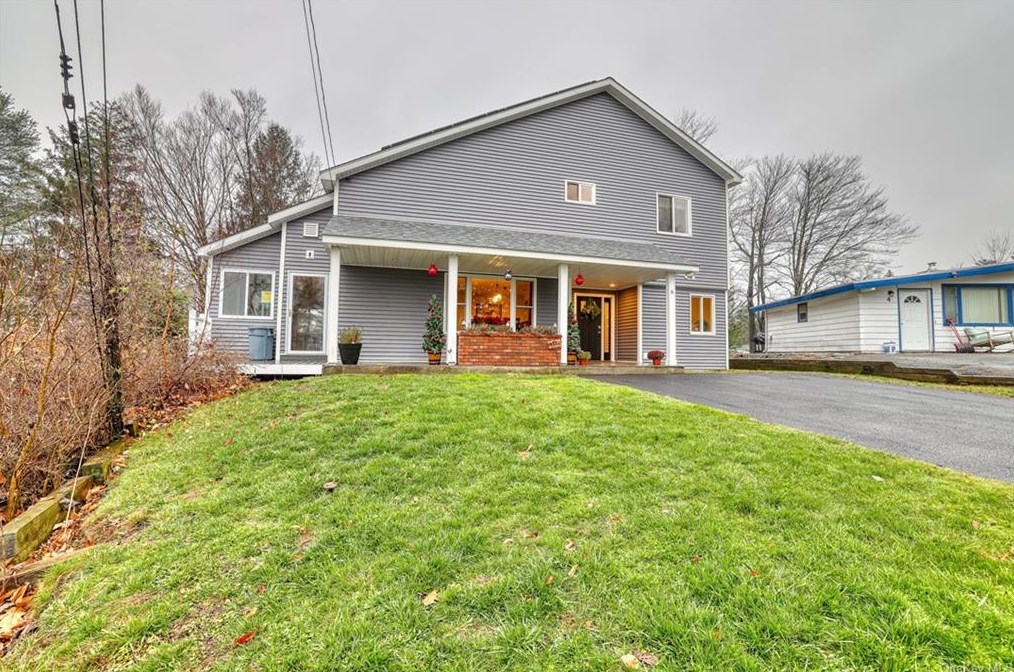 6 Crescent View, Rock Hill, NY 12775