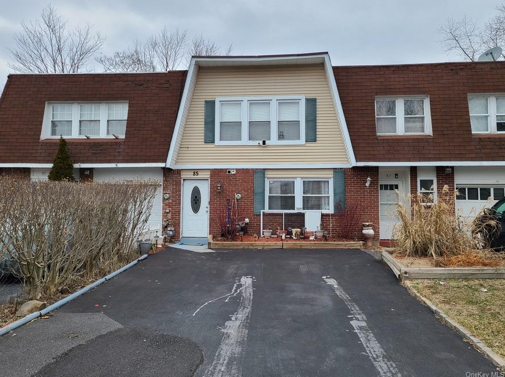 85 Patio Rd, Middletown, NY 10941