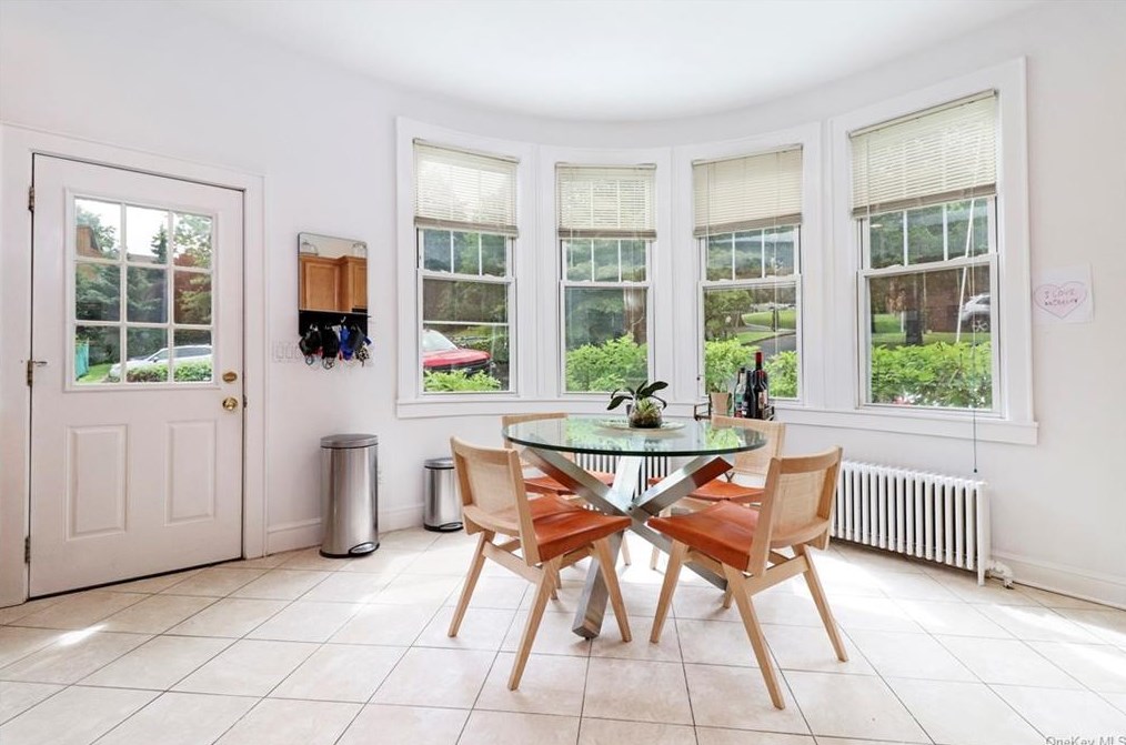 7 Keller Ln Apt 4, Dobbs Ferry, NY 10522