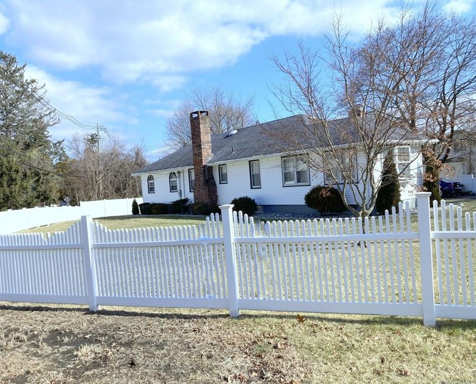 181 Washburns Ln, Stony Point, NY 10980