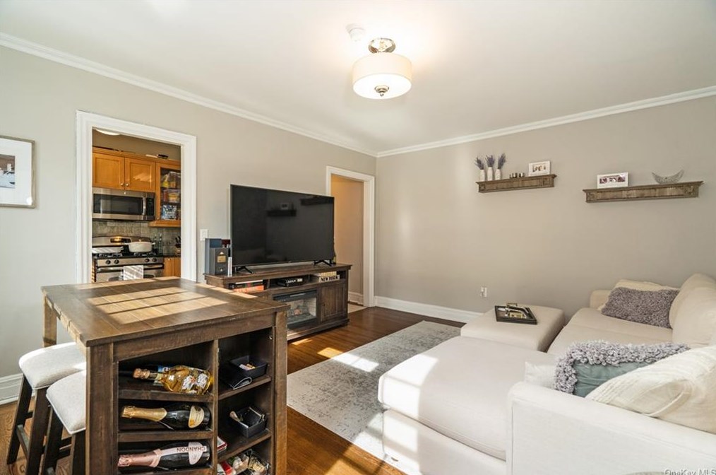 26 East Parkway S #18, Scarsdale, NY 10583