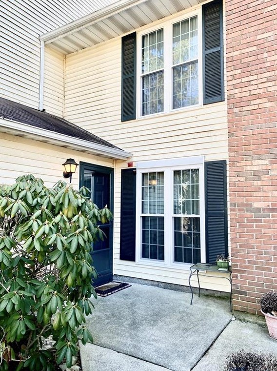 68 The Rise, Warwick, NY 10990