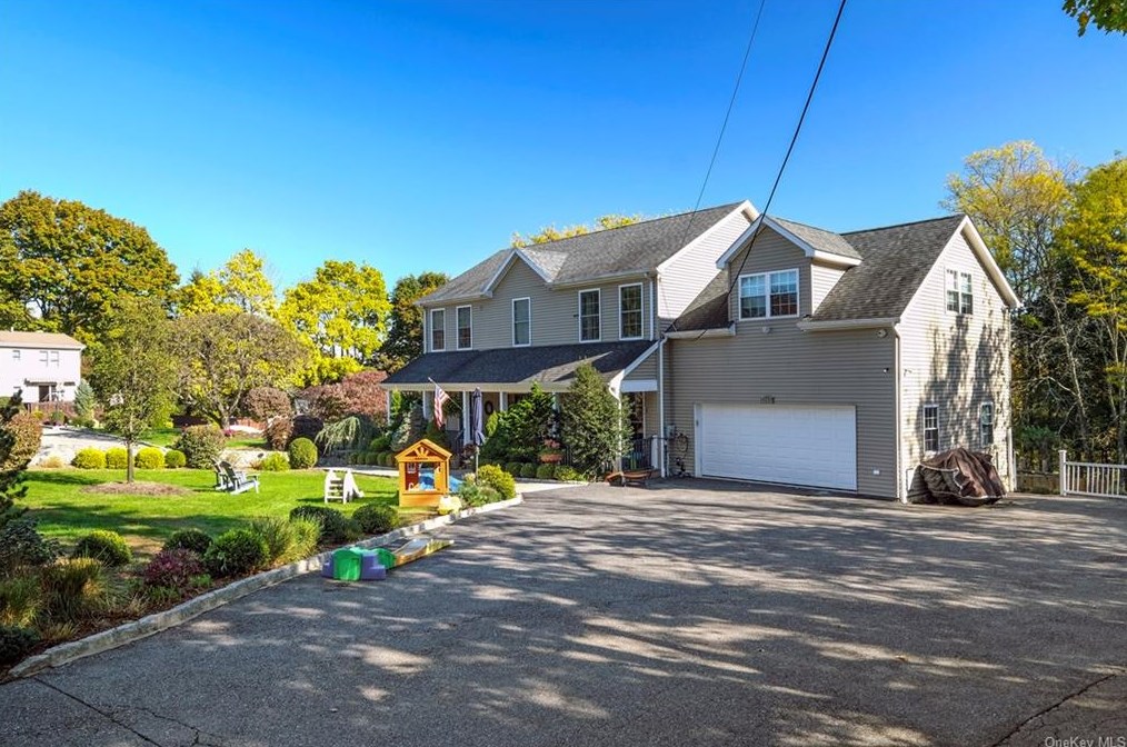 2065 Baldwin Rd, Yorktown Hgts, NY 10598