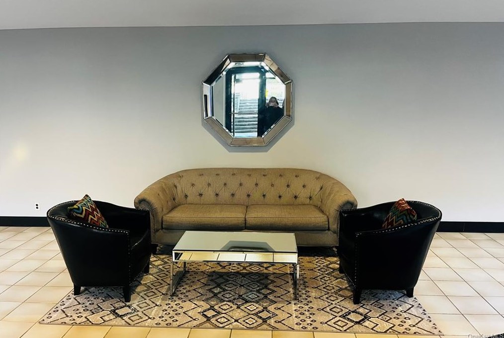 10 Franklin Ave #5j, White Plains, NY 10601
