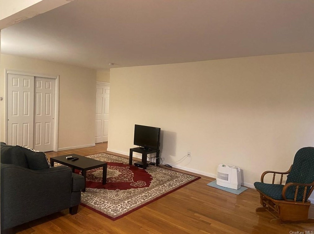 7 Brevoort Dr #2b, Mount Ivy, NY 10970