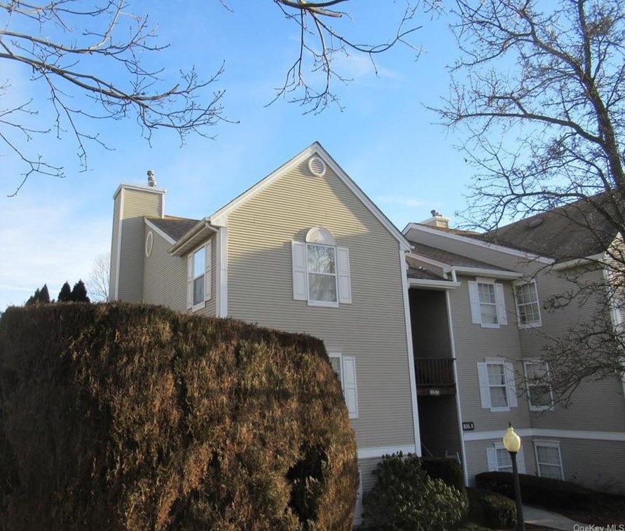 1013 Washington Grn, Newburgh, NY 12553-6903