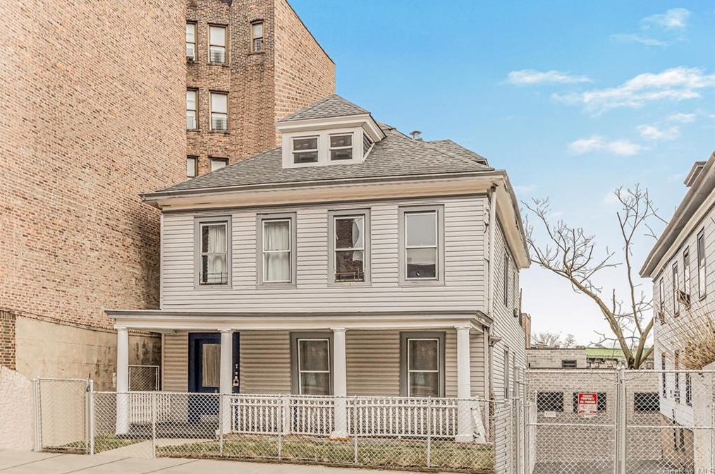 2486 Devoe Terrace, Bronx, NY 10468