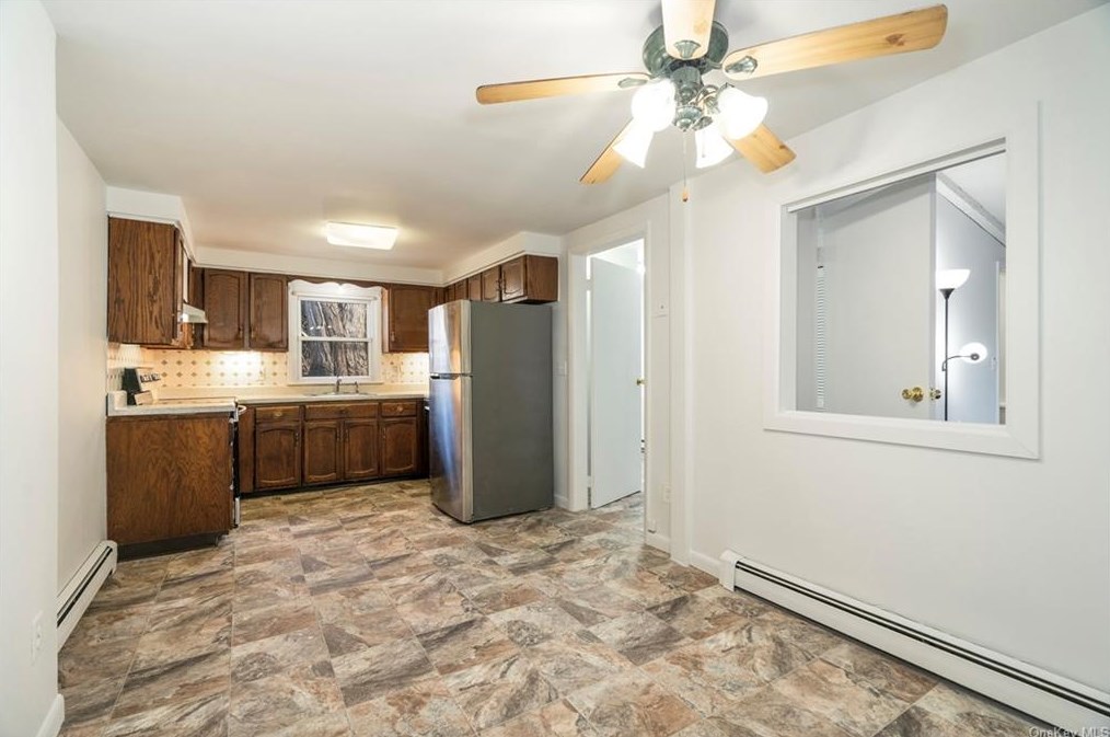 251 Towners Rd, Kent Lakes NY  10512-6301 exterior