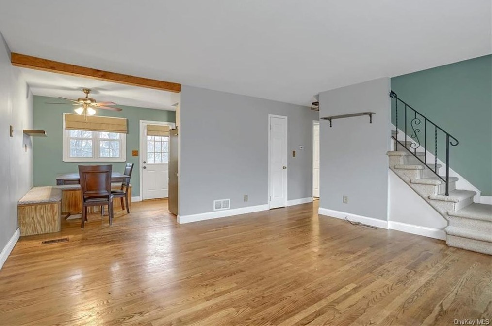 15 Dorothy Dr, Monroe NY  10950-4307 exterior