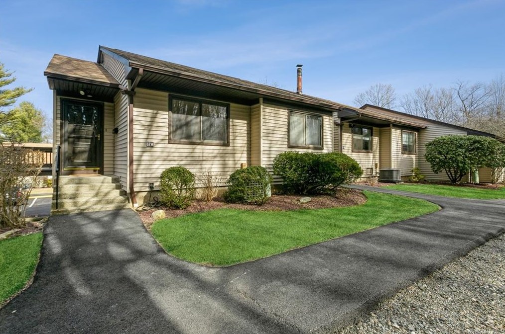 67 Independence Ct #a, Yorktown Hgts, NY 10598