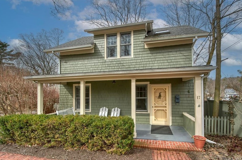 17 Van Wyck St, Croton On Hudson, NY 10520-2525