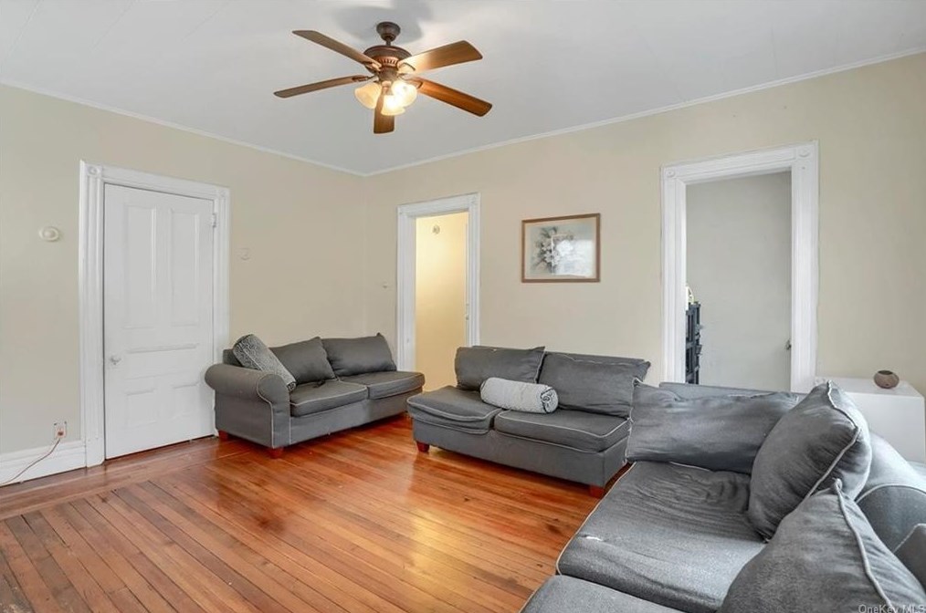 319 Lafayette Pl, Peekskill NY exterior