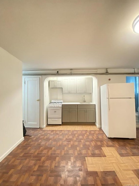 352 Remsen Ave #1, Brooklyn, NY 11212