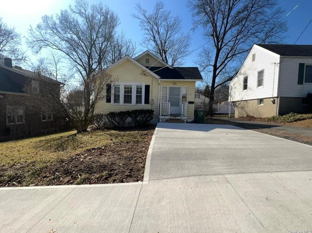 26 Adams Ave, Middletown, NY 10940