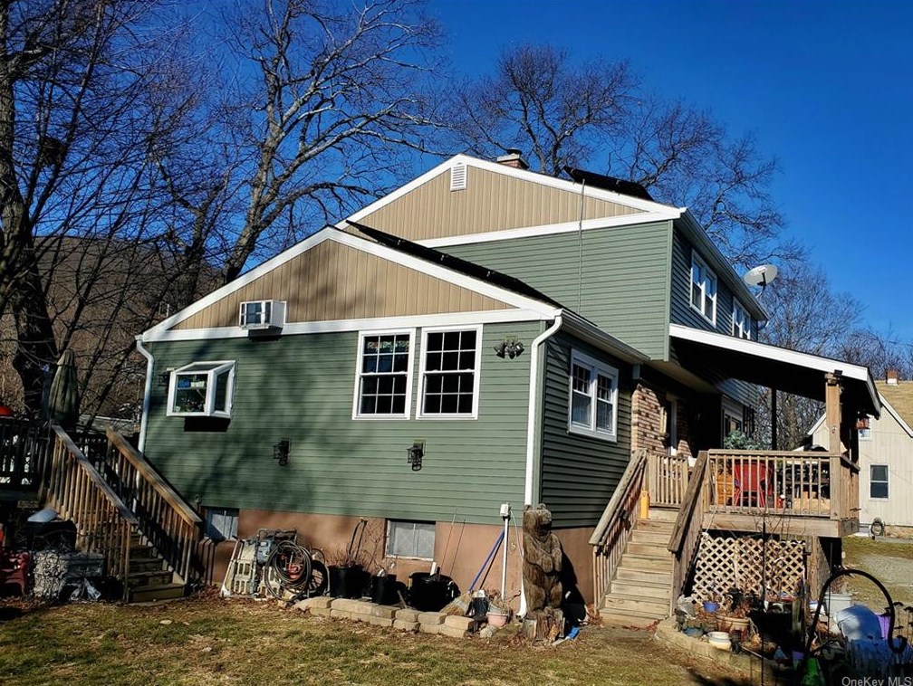 7 Graziano Ln, Highland Falls, NY 10928