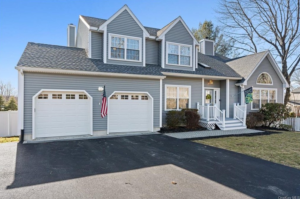107 Wayacross Rd, Mahopac, NY 10541
