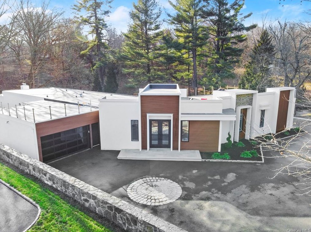 343 Purchase St, Rye, NY 10580