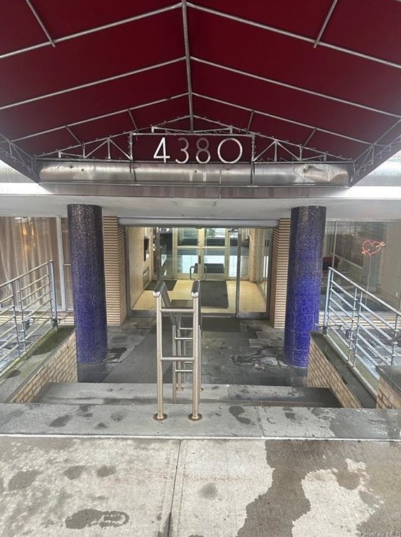 4380 Vireo Ave #6e, Bronx, NY 10470