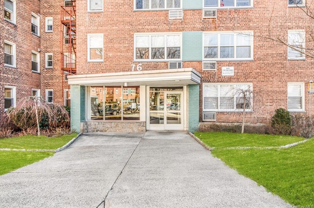 76 Dehaven Dr #4a, Yonkers, NY 10703