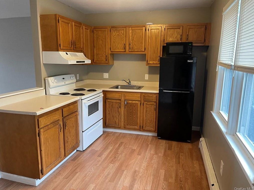 68 Gerald Dr #d6, Poughkeepsie, NY 12601