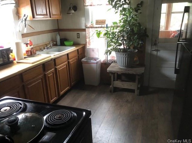 69 Highland Ave, Otisville, NY 10963-2347