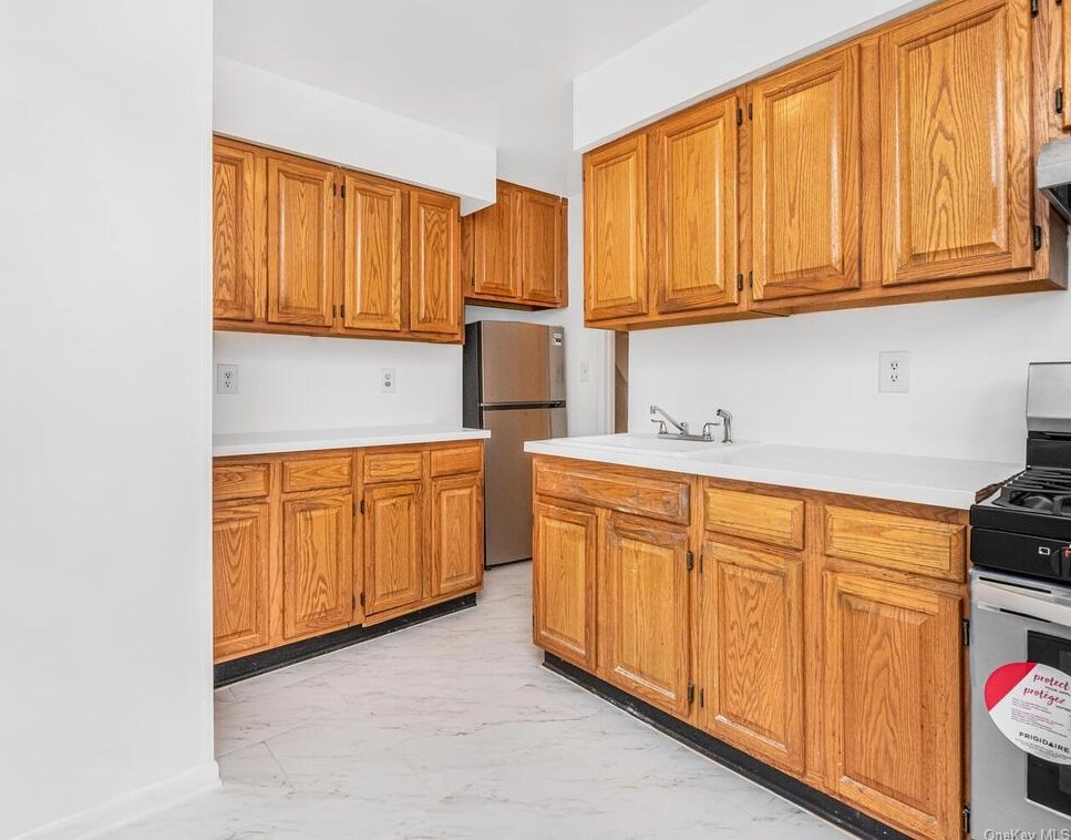 125 Bronx River Rd #2m, Yonkers, NY 10704