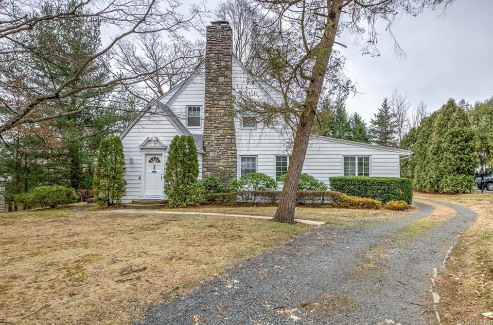 15 Fenimore Rd, New Rochelle, NY 10804