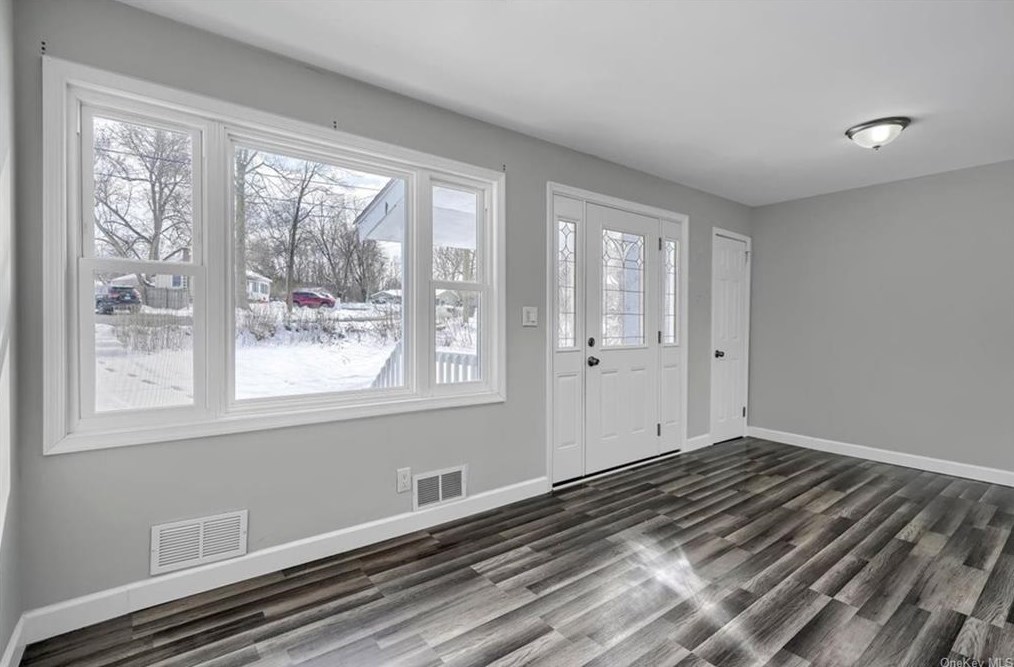 16 Orchard Lake Dr, Monroe NY  10950-6531 exterior