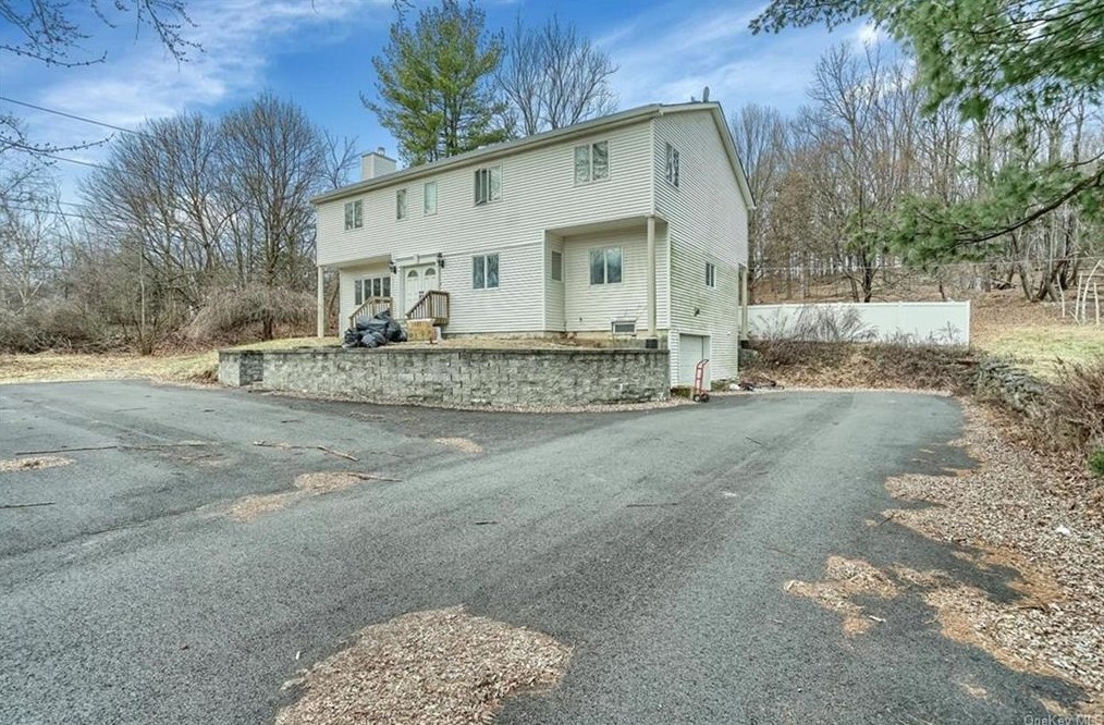 1433 Route 208, Washingtonville, NY 10992