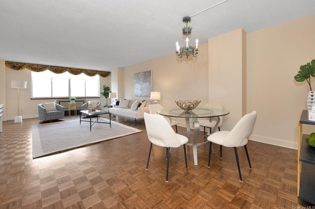 1270 North Ave #4r, New Rochelle, NY 10804