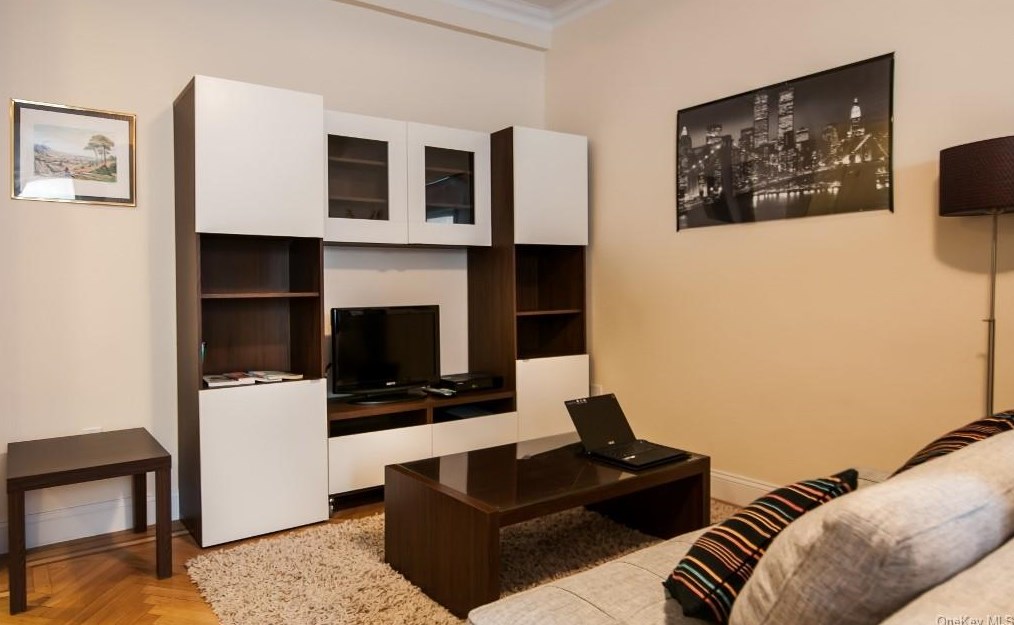 134 W 93rd St #7f, New York, NY