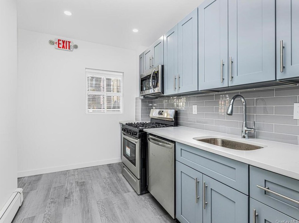 136 Cortlandt St #1st Floor, North Tarrytown, NY 10591