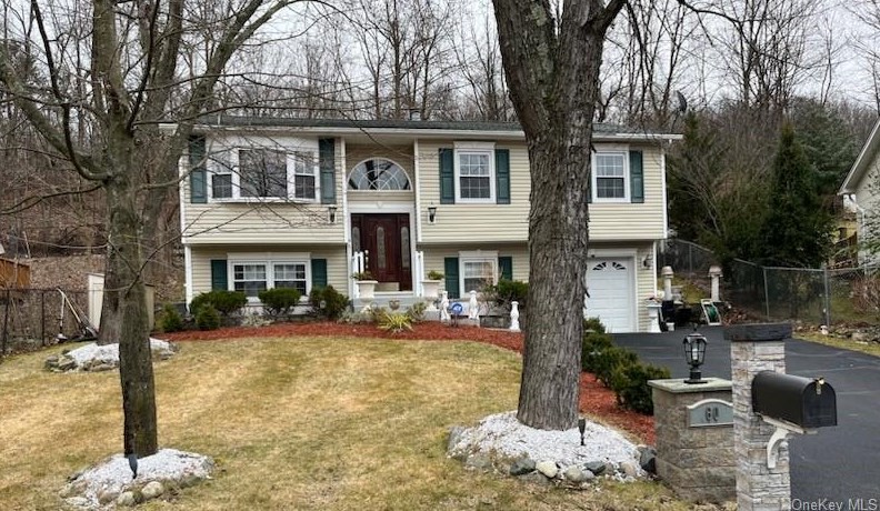 60 Lincoln St, Sloatsburg, NY 10974
