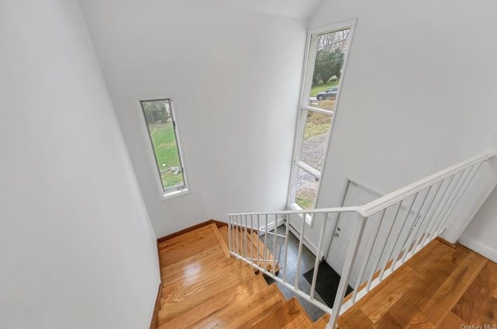 3244 Lexington Ave, Mohegan Lake, NY 10547