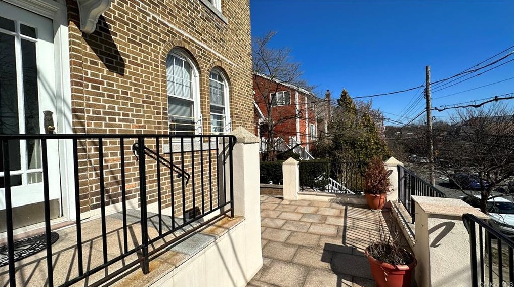5815 Liebig Ave #3, Bronx, NY 10471