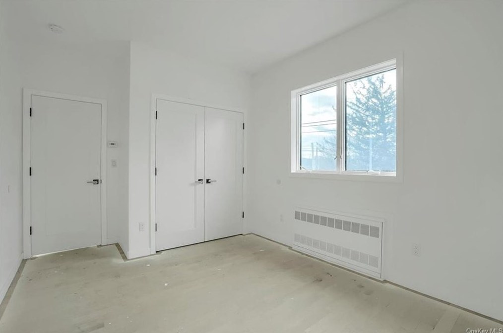 73 Church St, Chestnut Ridge NY  10977-4733 exterior