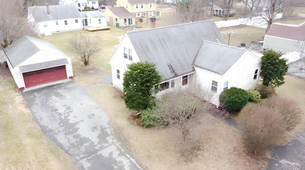 922 Main St, Fishkill, NY 12524