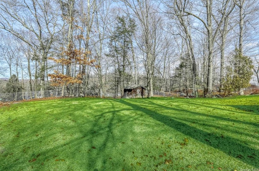 3 Maple Pl, Sloatsburg, NY 10974