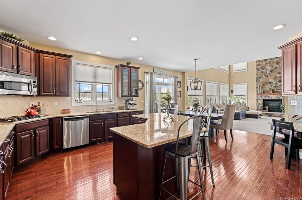 12 Tracy Circle, Camp Bell Hall, NY 10916