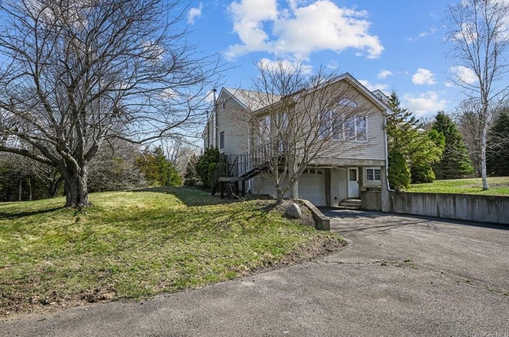 842 Livingston Rd, Taghkanic, NY 12523