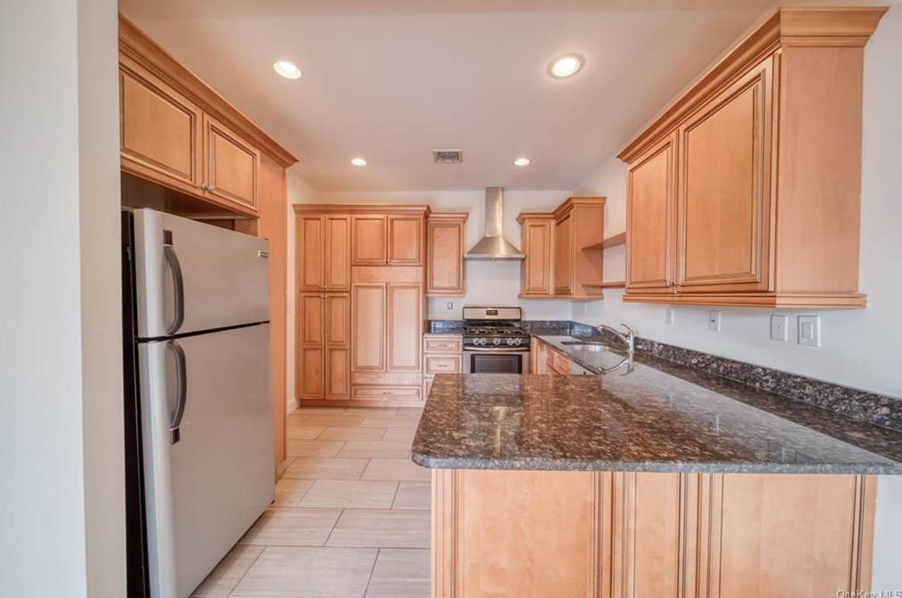 653 Main St #2, Sparkill, NY 10976