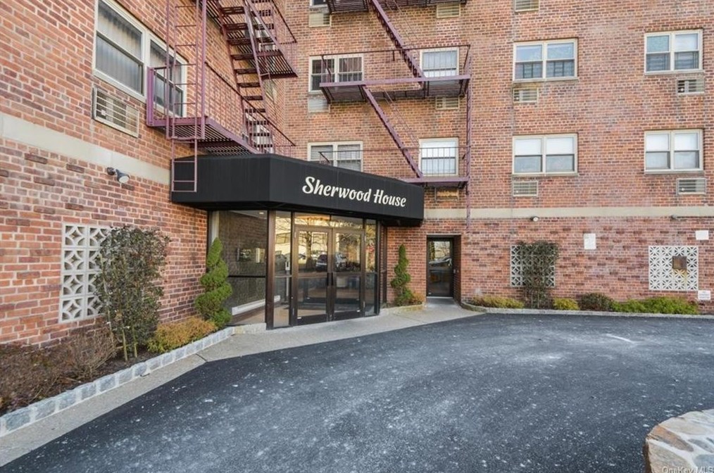 20 Secor Pl #1r, Yonkers, NY 10704