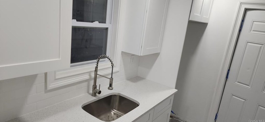 4 Villus Ave #2nd Floor, New Rochelle, NY 10801