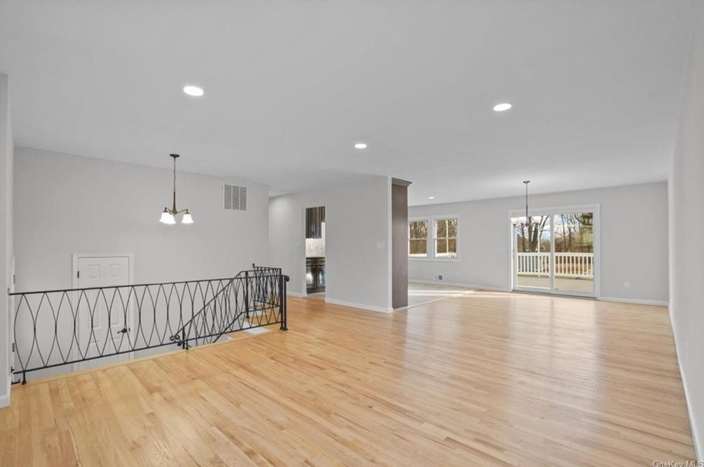 271 Somerston Rd, Yorktown Hgts, NY 10598