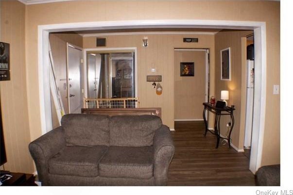 154 Rinaldi Blvd #b, Poughkeepsie, NY 12601
