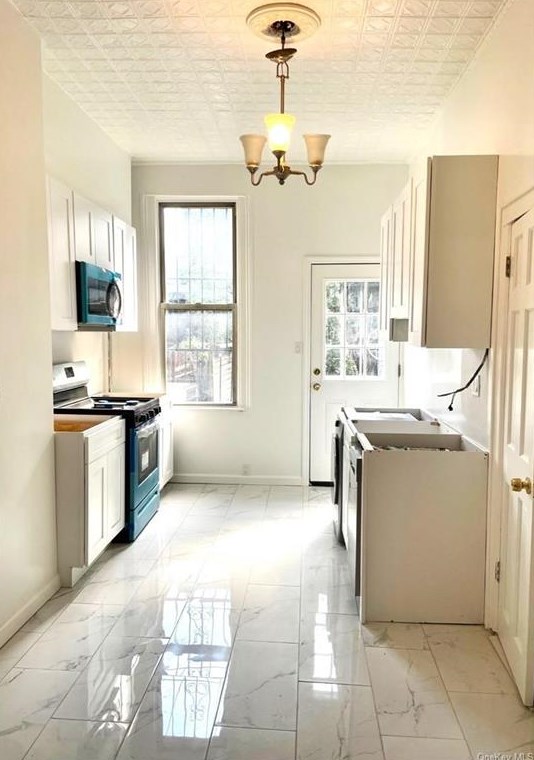 100 Powers St #1l, Brooklyn, NY 11211
