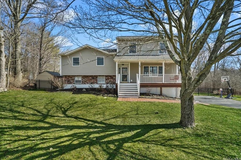 22 Amy Rd, Washingtonville, NY 10992